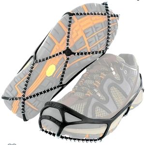 NWT YakTrax Walk Spikeless Snow Ice Traction Cleats, S Small Black